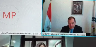 وزير البترول خلال لقائه بوزيرة الطاقة القبرصية بـ «فيديو كونفرانس»