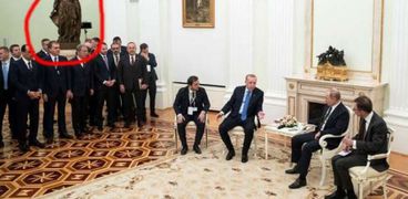 صورة للوفد التركي أثناء مفاوضات بوتين وأردوغان