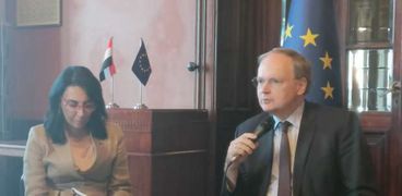 سفير الاتحاد الأوروبي خلال زيارته إلى الإسكندرية