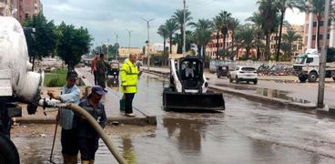 حملات رفع مياه الأمطار بكفر الشيخ