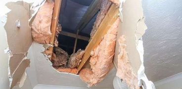 كارثة حلت بسقف منزل في إيطاليا