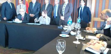 وزير التموين يشهد توقيع بروتوكول مع كازيون