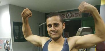 أحمد بعد فقدانه 69 كيلو جرام من وزنه