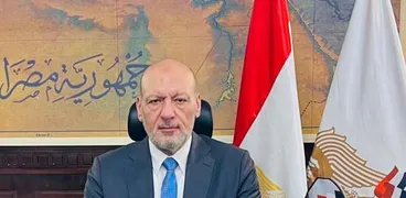 حسين أبو العطا رئيس حزب «المصريين»