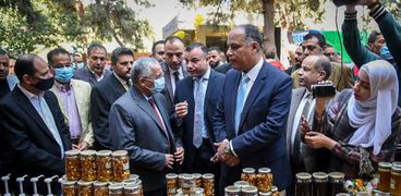 افتتاح مهرجان العسل المصري في حديقة الأورمان.. يستمر 5 أيام .. (صور)