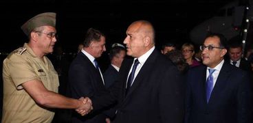 رئيس وزراء بلغاريا يغادر القاهرة