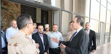 المستشار أحمد مناع يتفقد مبنى مجلس النواب الجديد