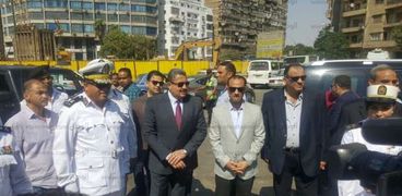 اللواء هشام العراقى مساعد أول وزير الداخلية لأمن الجيزة فى حملة أمنية