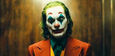 خواكين فينيكس في مشهد من  «Joker»