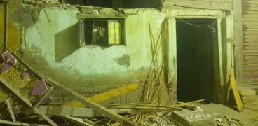 انهيار سقف منزل خشبي بالغربية