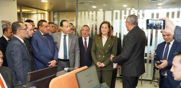 افتتاح مركز خدمات مصر
