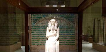 تمثال الملك زوسر