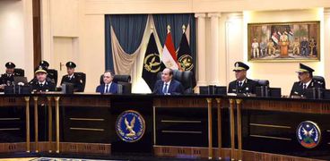 الرئيس عبدالفتاح السيسي في أكاديمية الشرطة