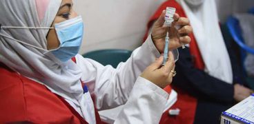 حملات لتطعيم المواطنين بلقاح كورونا