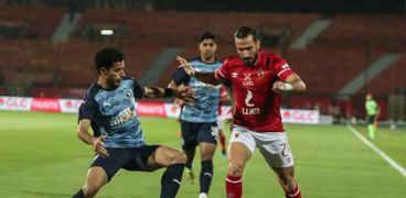 القنوات الناقلة لمبارة الاهلي والزمالك