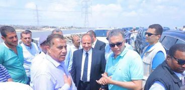 وزير النقل يتابع أعمال تنفيذ محاور النقل غرب الإسكندرية