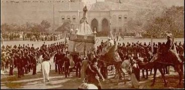 مشهد احتفالات محمل كسوة الكعبة في مصر قديما