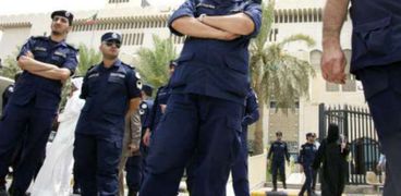 عناصر الشرطة الكويتية