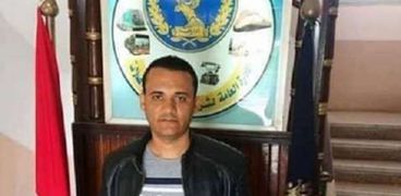 صور| "مرضاش يهرب".. الشرطي محمد حاول إنقاذ ضحايا "محطة مصر" فلحق بهم