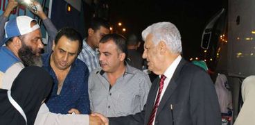 السفير الفلسطيني خلال تفقد بعثة الحج