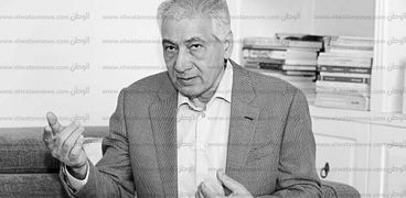 وزير المالية الأسبق الدكتور أحمد جلال