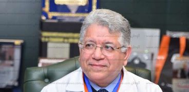 الدكتور جمال شيحة أستاذ الكبد بجامعة المنصورة وعضو مجلس النواب