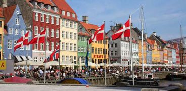 الدانمارك تريد منع سيارات الوقود في أوروبا
