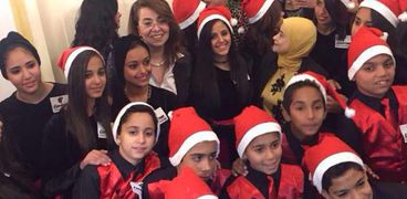وزيرة التضامن مع كورال أطفال مصر