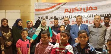 مستقبل وطن بكفر الشيخ يكرم 39يتيما بالمؤسسة الايوائية للبنين