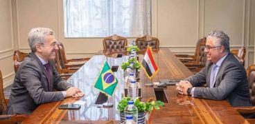 السيد وليد جمال الدين يلتقى سفير البرازيل بالقاهرة
