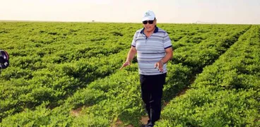 رئيس شركة الريف المصري في أحد مشروعات المليون ونصف فدان