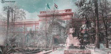 المتحف المصري يكسوه الخليد ومحاط بأشجار الصنوبر