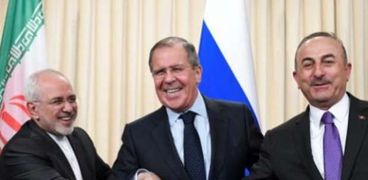وزراء خارجية روسيا وايران وتركيا ينهون اجتماعهم في موسكو بتوافق