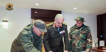 المشير خليفة حفتر قائد قوات شرق ليبيا