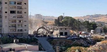 الاحتلال يهدم منازل حي وادي الحمص