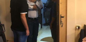 قوات الاحتلال تعتقل وزير شئون القدس فادي الهدمي