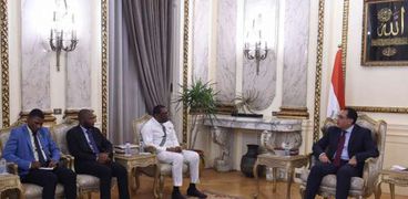 «مدبولي» لـ سفير سيراليون: نحرص دائما على تعزيز علاقات التعاون مع الدول الإفريقية
