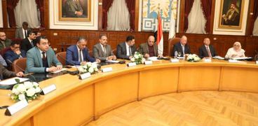 محافظة القاهرة تواجه مخالفات البناء