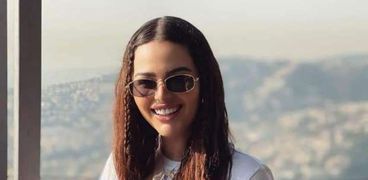 الفنانة هنادي مهنا