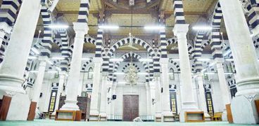 بناء المسجد للارتقاء بالعلم