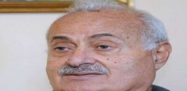 سلطان أبوعلى وزير الاقتصاد الأسبق