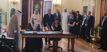 "مدبولي" ورئيس وزراء الكويت خلال توقيع اتفاقيات مشتركة اليوم
