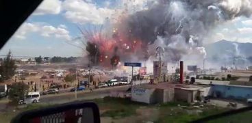 انفجار بسوق للألعاب النارية في المكسيك