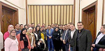 اجتماع كرم جبر مع عدد من شباب الصحفيين بالصحف القومية