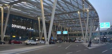 خطة لتحويل مطار القاهرة الدولي إلى مركز دولي لتجارة الترانزيت