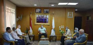 نائب محافظ كفر الشيخ   خلال زيارته للوادي الجديدالوادي الجديد