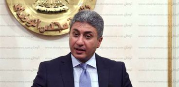 شريف فتحي - وزير الطيران المدني