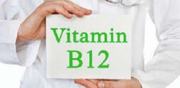 فيتامين  B12
