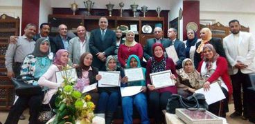 تعليم القاهرة تكرم مهندسين الابنية التعليمية