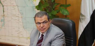 وزير القوي العاملة محمد سعفان